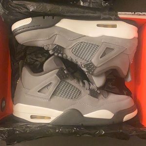 Jordan 4 Cool Grey